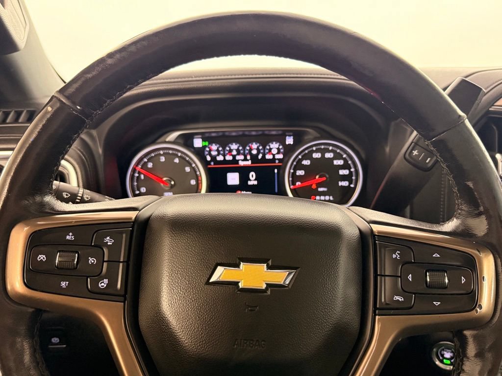 Used 2022 Chevrolet Silverado 1500 High Country AWD/4WD image 35