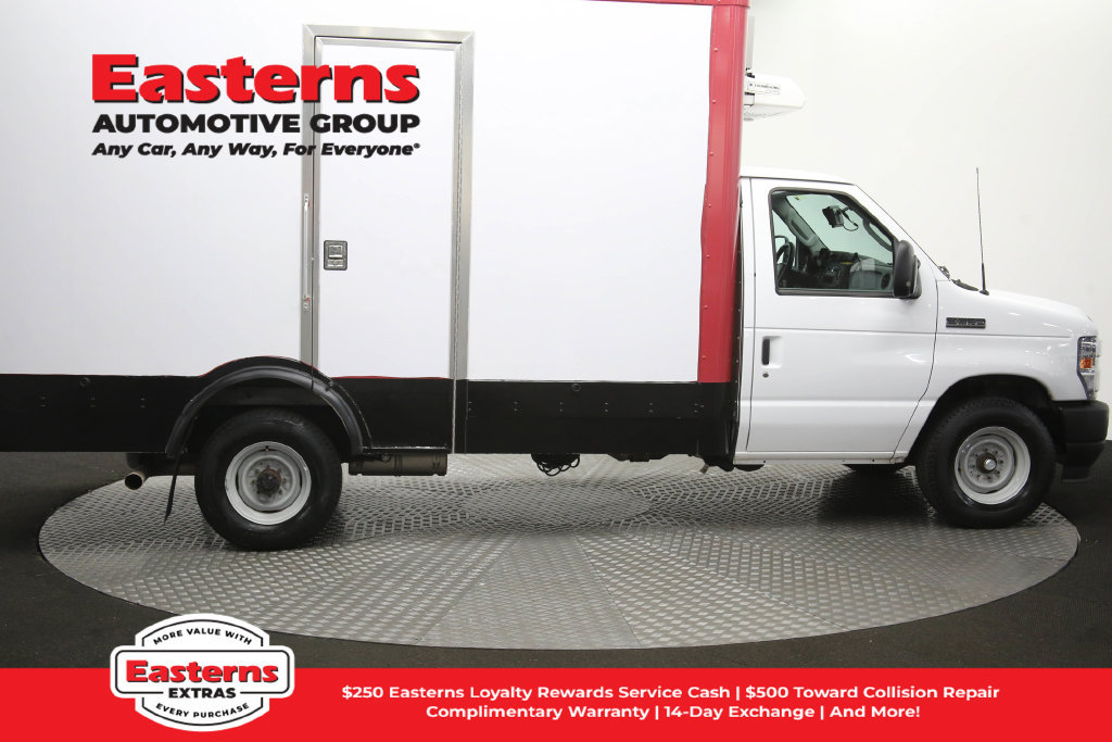 Used 2023 Ford E-350 and Econoline 350 Super Duty w/ Power Windows & Locks Group RWD image 44