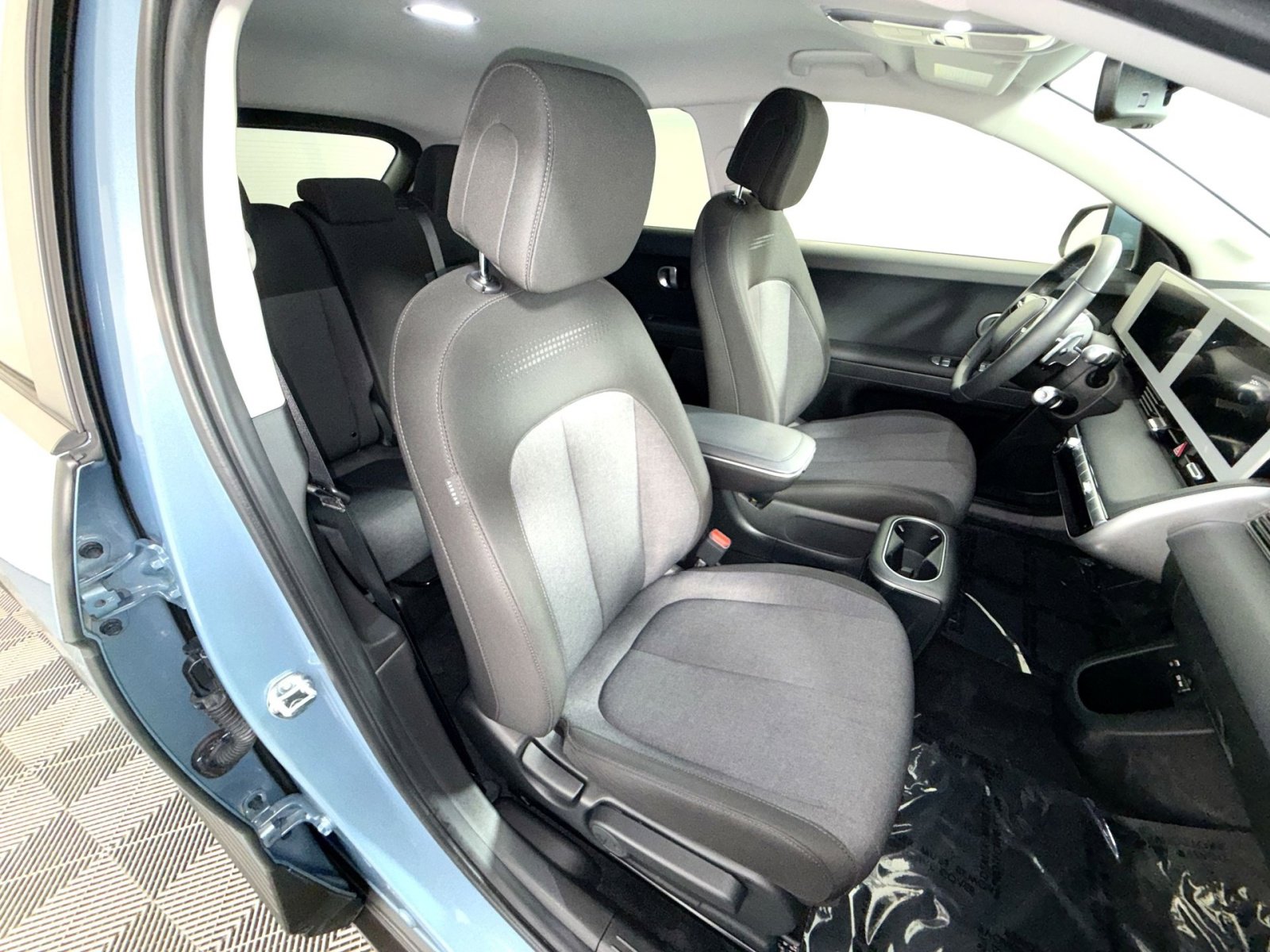 Used 2024 Hyundai Ioniq 5 SEL AWD/4WD image 26