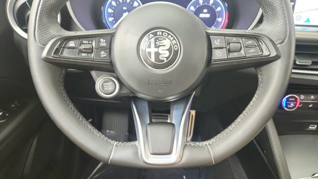 Used 2024 Alfa Romeo Stelvio Ti AWD/4WD image 57