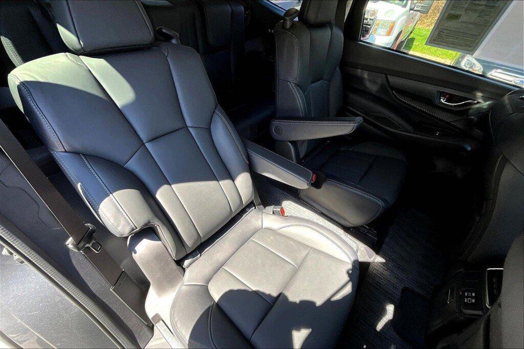Certified 2026 Subaru Ascent Premium image 15