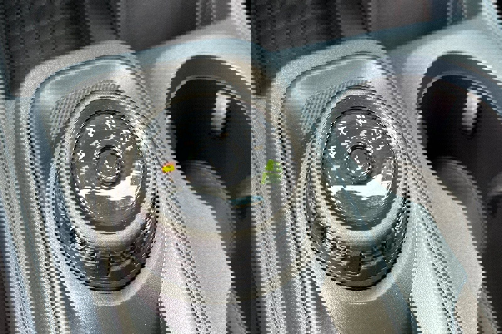 Certified 2025 Ford Maverick Lariat w/ Black Appearance Package image 23