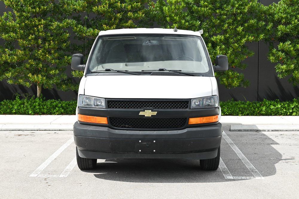 Used 2022 Chevrolet Express 2500 Extended w/ Driver Convenience Package image 2