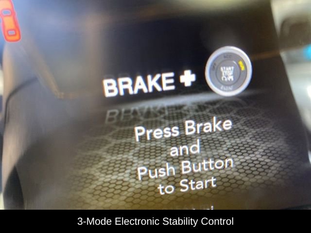 Used 2017 Dodge Charger R/T image 19