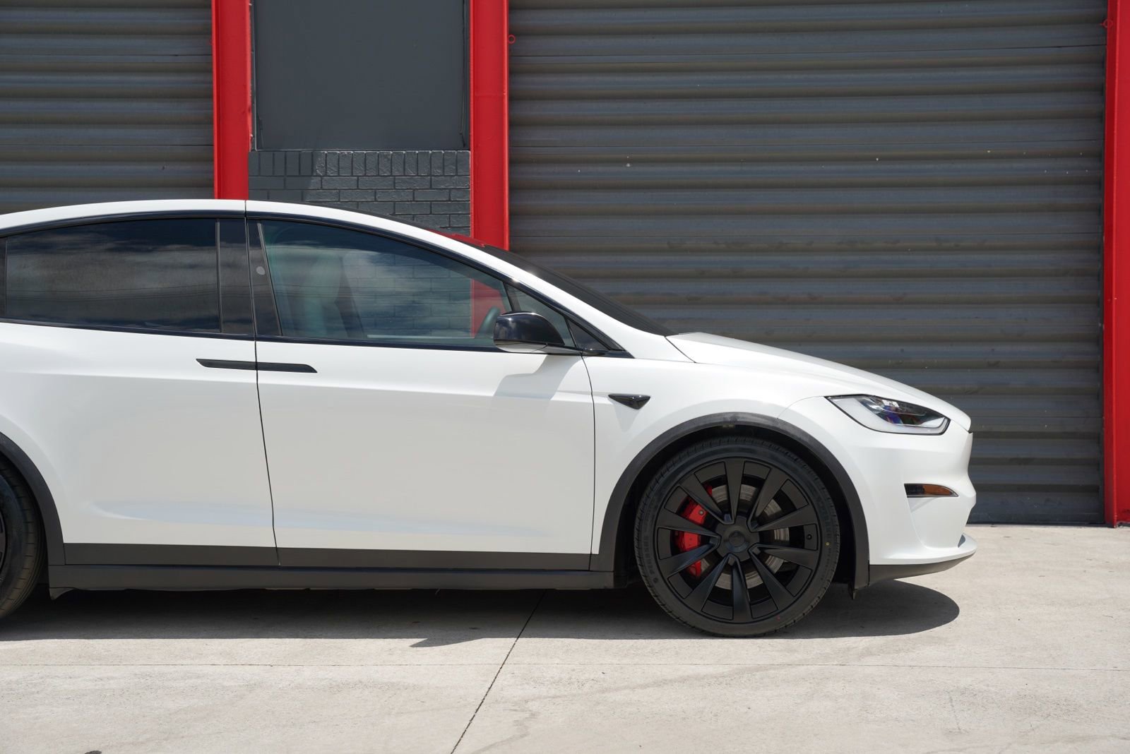 Used 2023 Tesla Model X Plaid AWD/4WD image 4