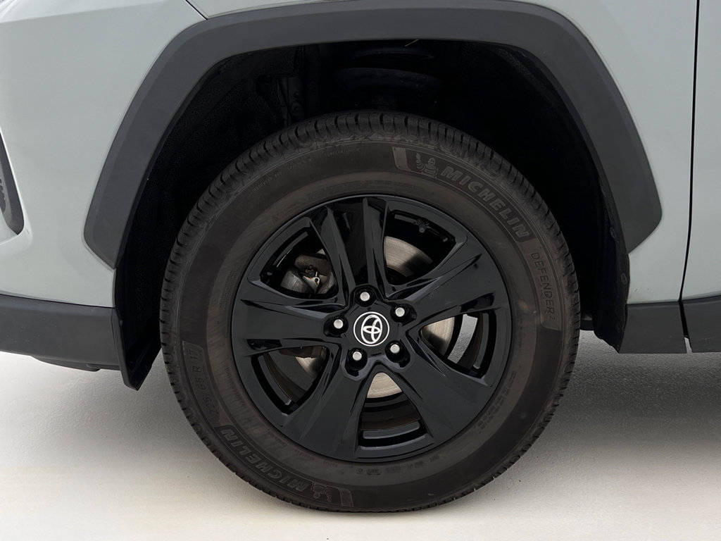 Used 2022 Toyota RAV4 XLE w/ Convenience Package AWD/4WD image 26