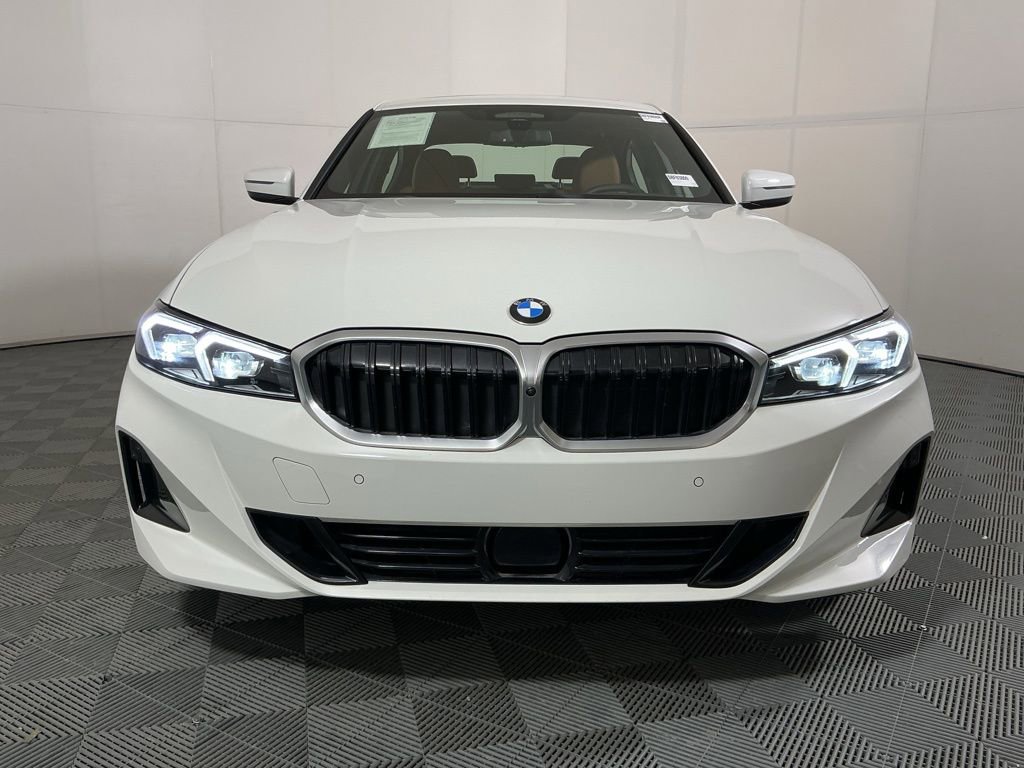 Certified 2025 BMW 330i xDrive Sedan w/ M Sport Package AWD/4WD image 5