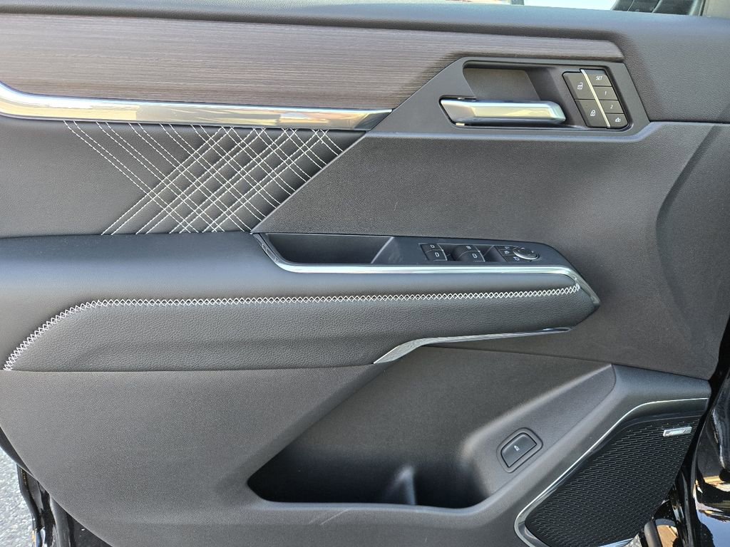 New 2026 GMC Acadia Denali w/ Super Cruise Package image 24