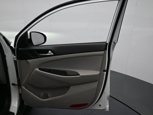 Used 2021 Hyundai Tucson Sport w/ Cargo Package image 29