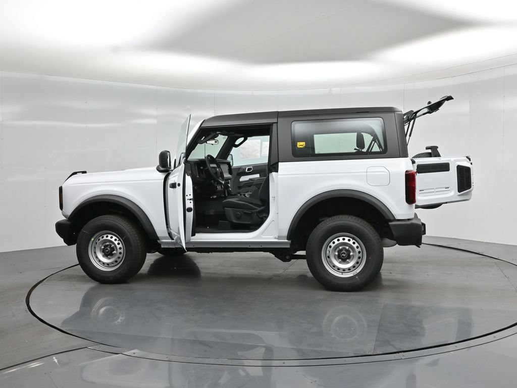 New 2026 Ford Bronco 2-Door AWD/4WD image 27