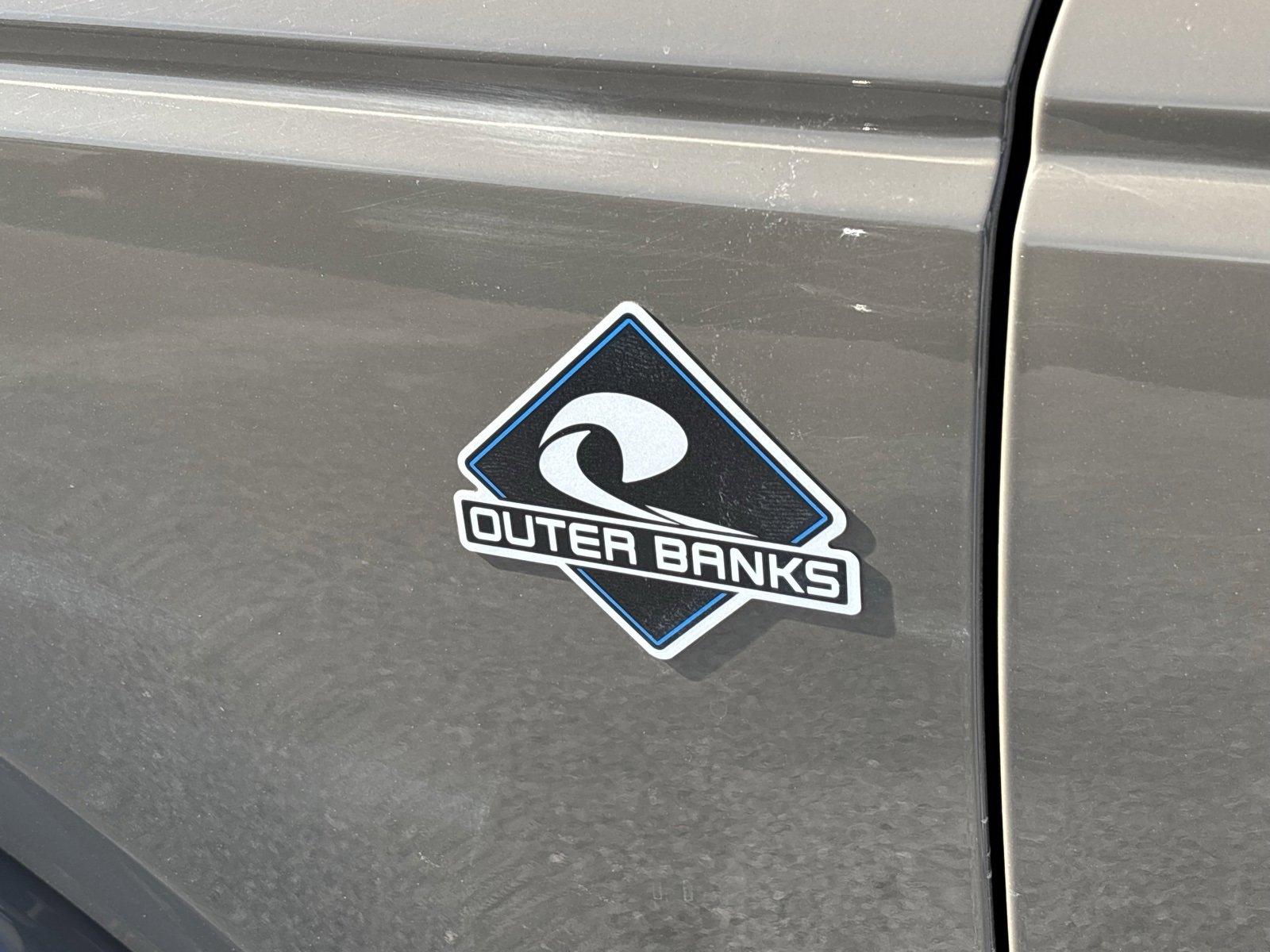 Used 2025 Ford Bronco Outer Banks image 3