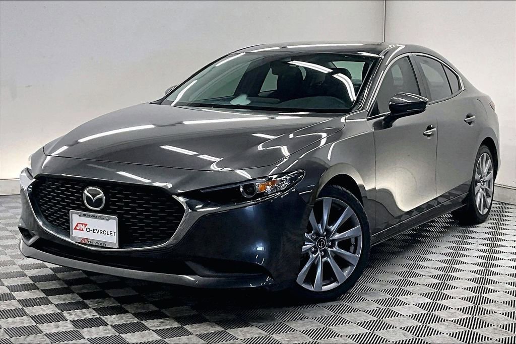 Used 2021 MAZDA MAZDA3 s FWD image 1