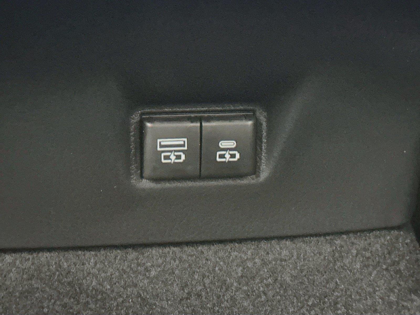New 2026 Toyota Camry XSE FWD image 40