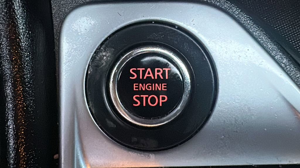 Used 2021 Nissan Sentra SR FWD image 23