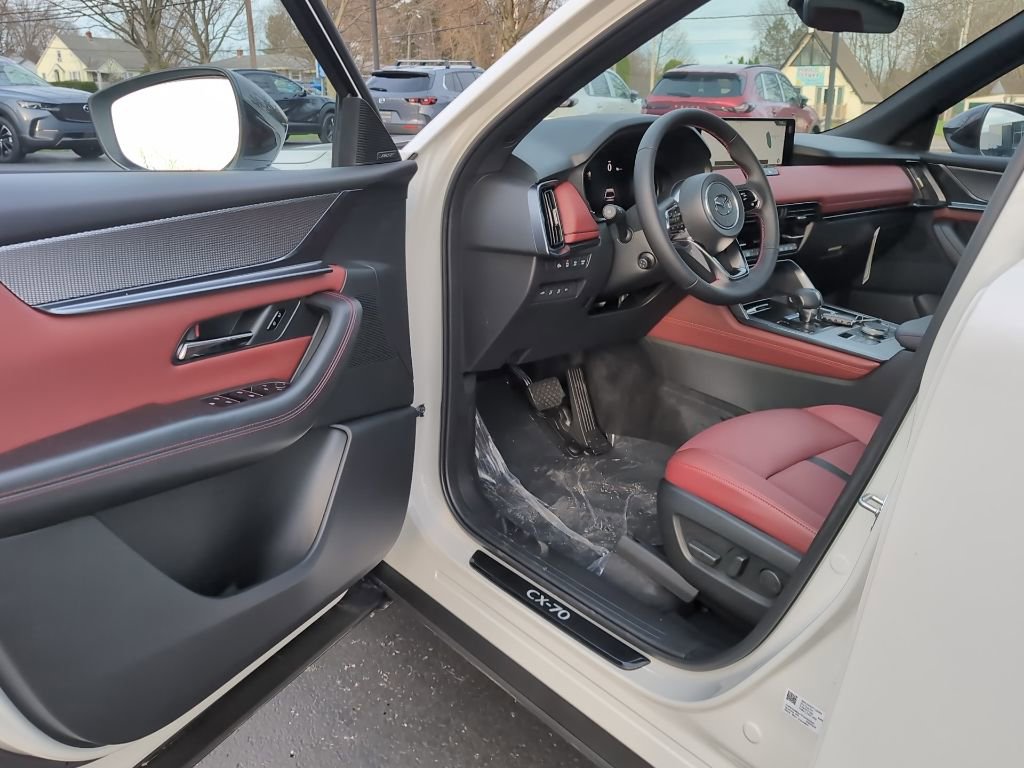 New 2026 MAZDA CX-70 3.3 Turbo S w/ Premium Package image 16