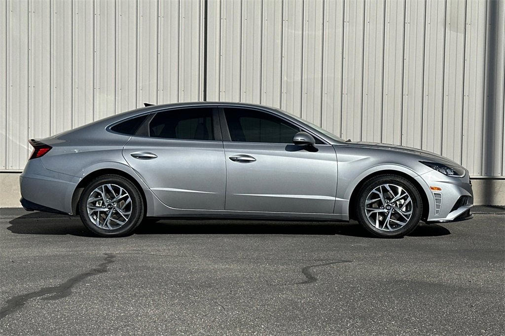 Used 2020 Hyundai Sonata SEL w/ Cargo Package image 4