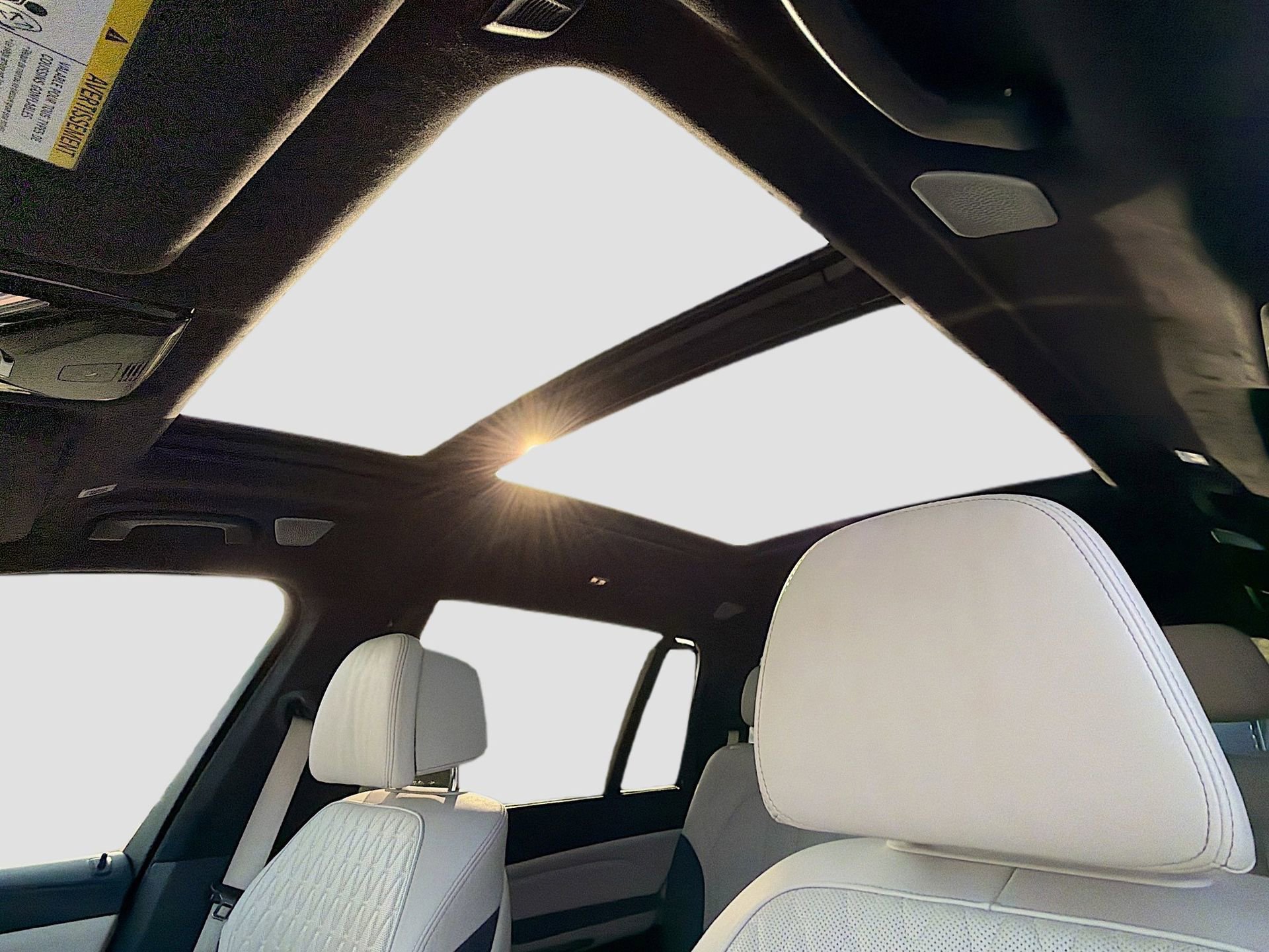 Used 2023 BMW X7 xDrive40i w/ Executive Package image 29