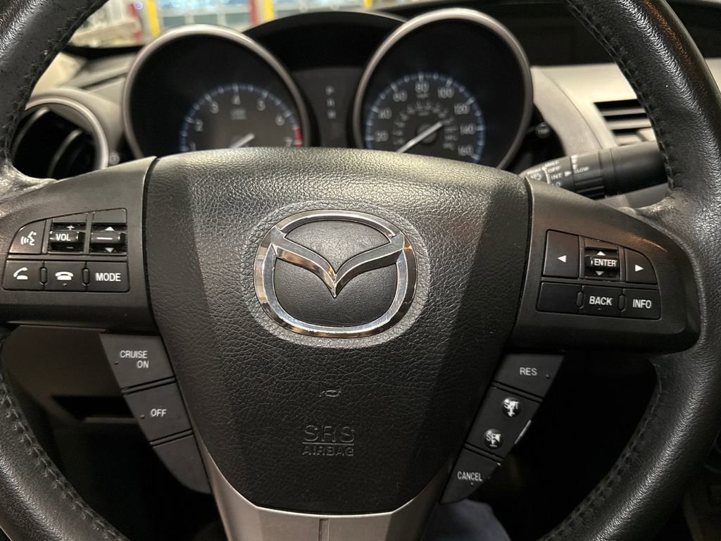 Used 2013 MAZDA MAZDA3 i Touring image 20