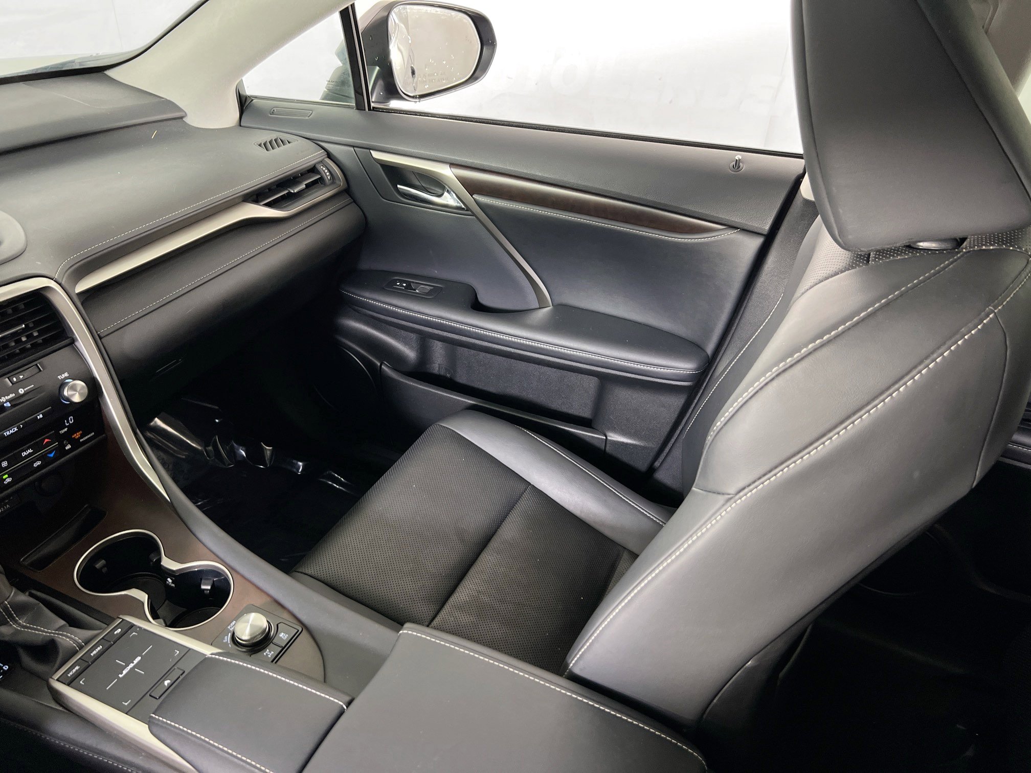 Used 2022 Lexus RX 350 AWD w/ Premium Package image 21