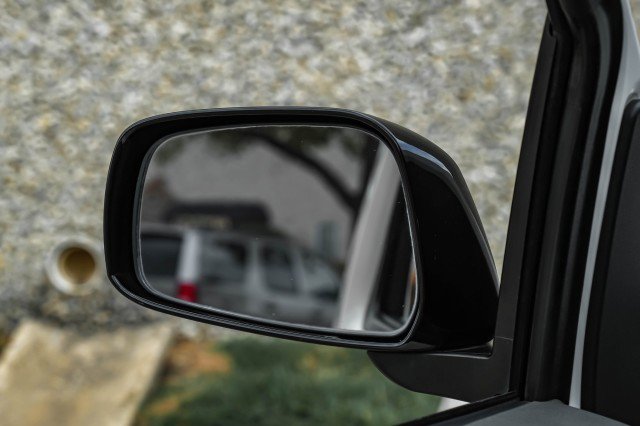 Used 2021 Nissan Frontier SV w/ Midnight Edition Floor Mats image 41