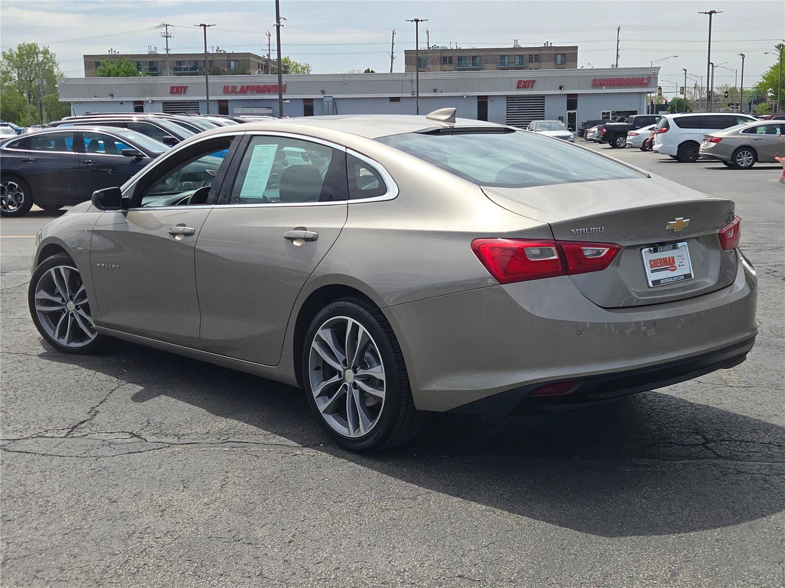 Used 2023 Chevrolet Malibu LT w/ Driver Confidence Package FWD image 16