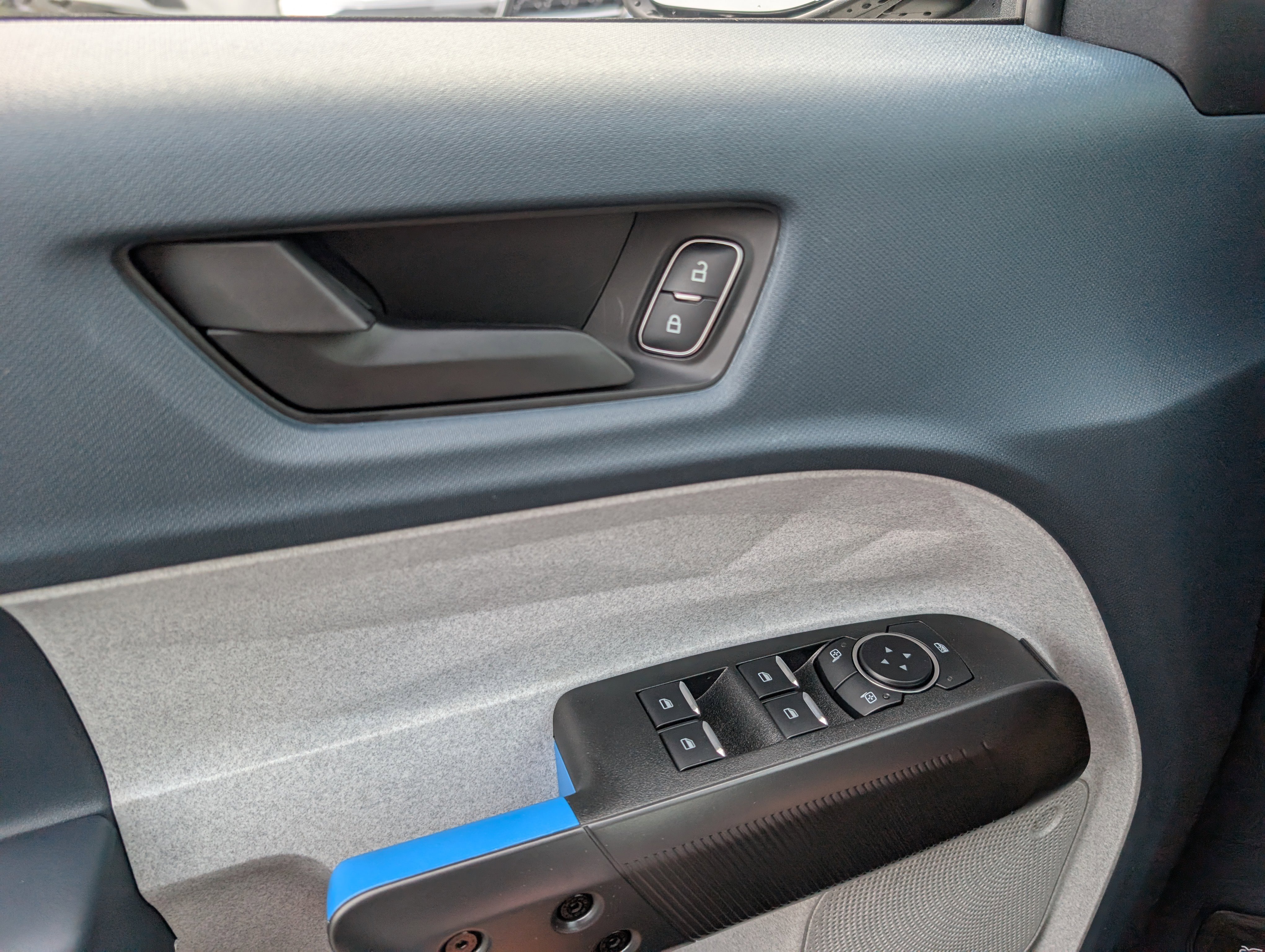 New 2025 Ford Maverick XLT w/ XLT Luxury Package image 15