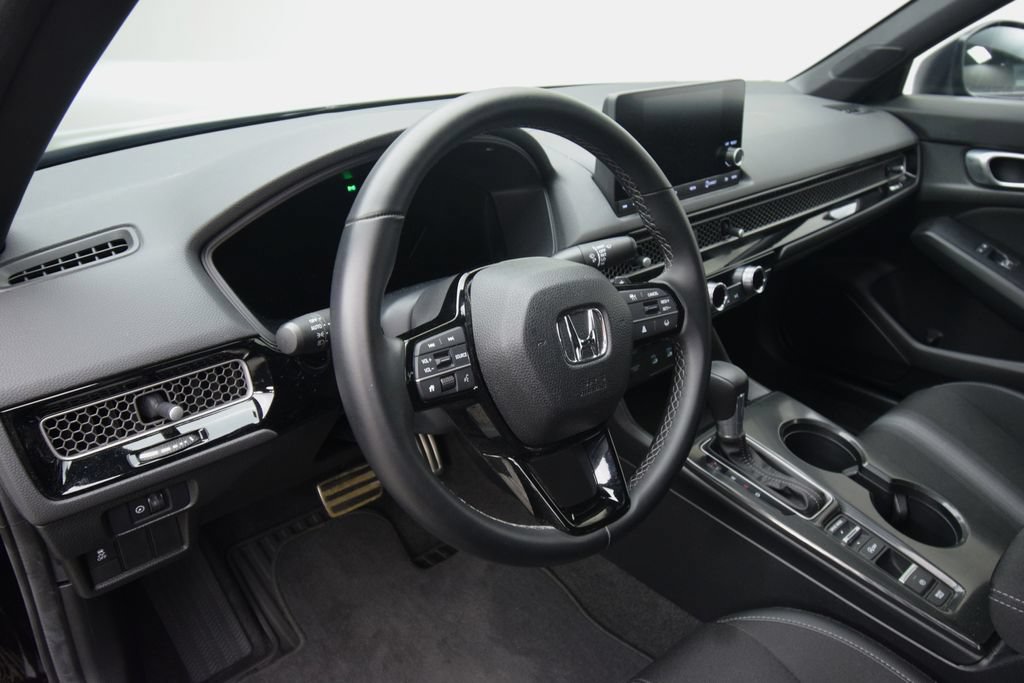 Used 2025 Honda Civic Sport image 14