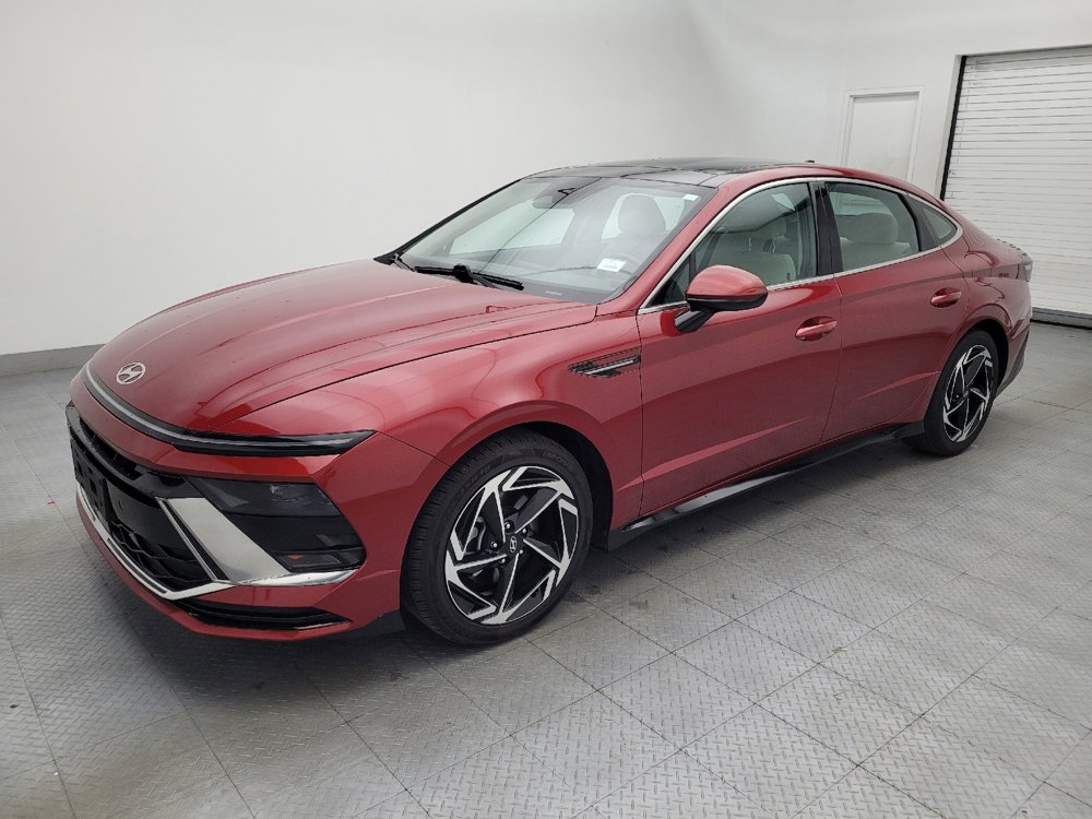 Used 2024 Hyundai Sonata SEL w/ Convenience Package FWD image 2