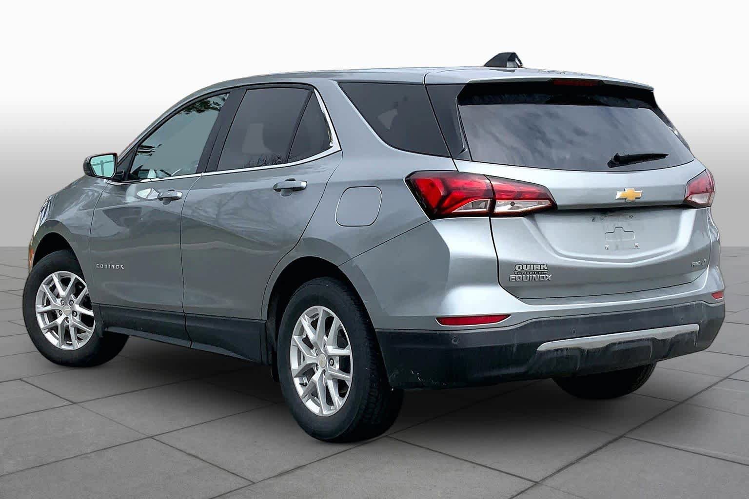 Used 2023 Chevrolet Equinox LT AWD/4WD image 12