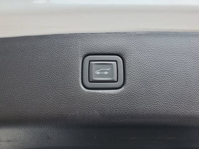 Certified 2023 Chevrolet Blazer LT w/ Convenience Package FWD image 11