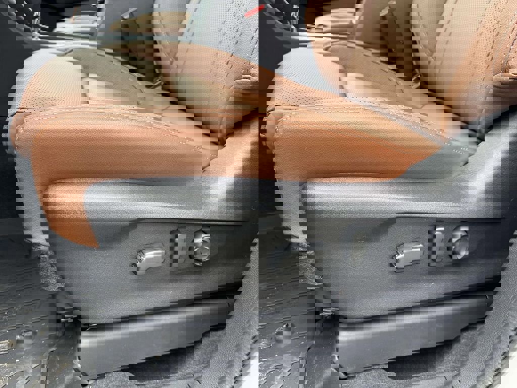 New 2026 Subaru Ascent Touring image 15