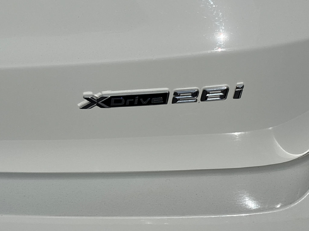 Used 2023 BMW X1 xDrive28i w/ Convenience Package AWD/4WD image 12