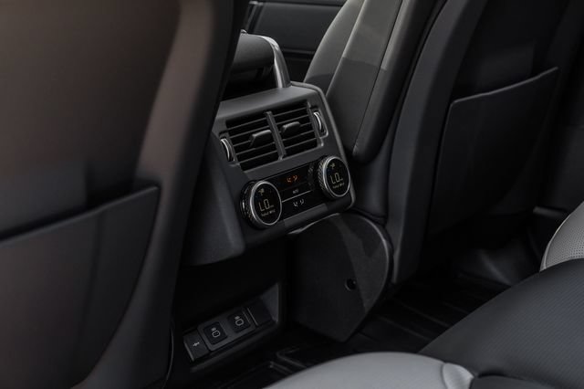 New 2026 Land Rover Discovery Dynamic SE AWD/4WD image 48