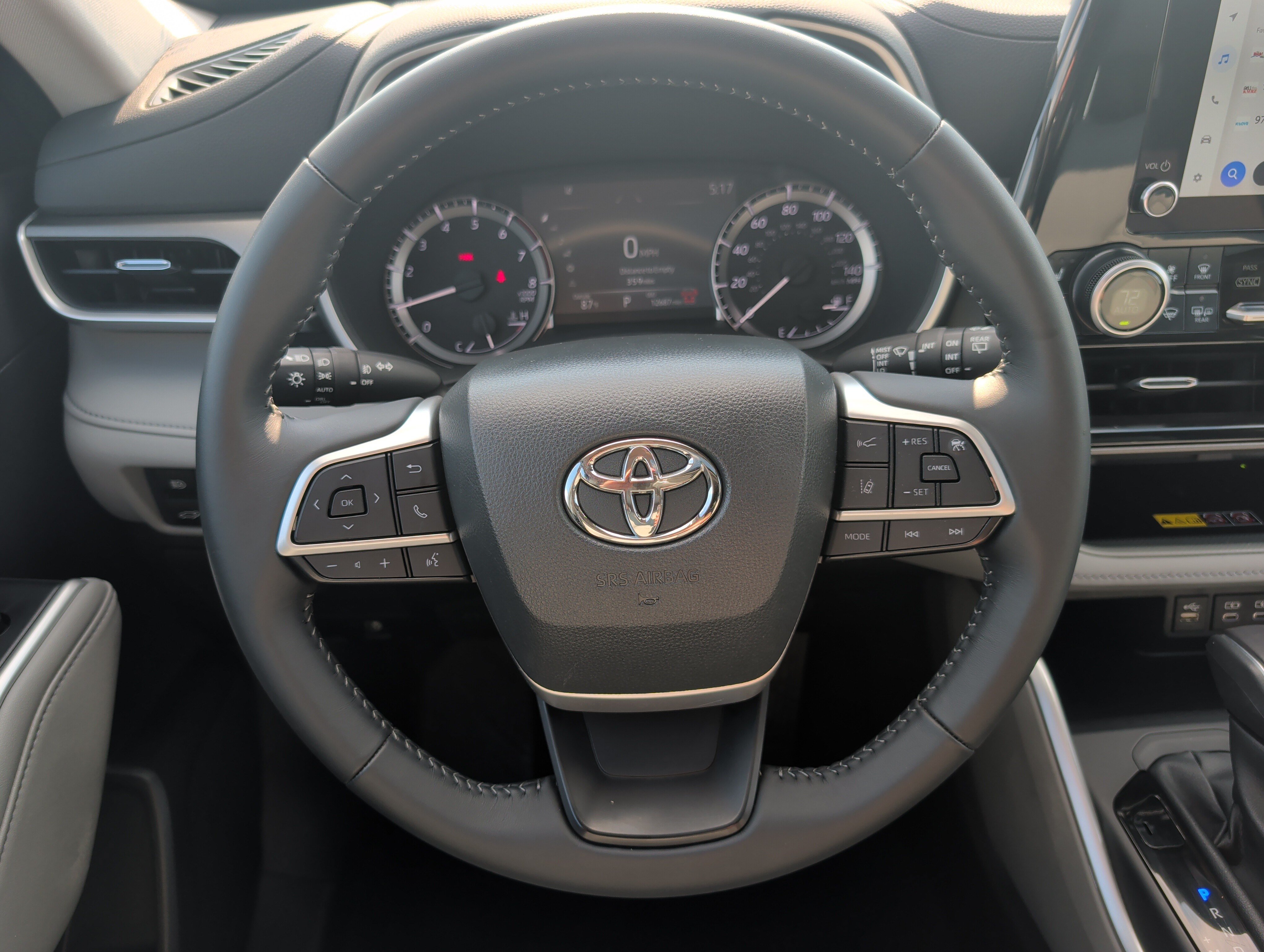 Certified 2026 Toyota Highlander XLE AWD/4WD image 24