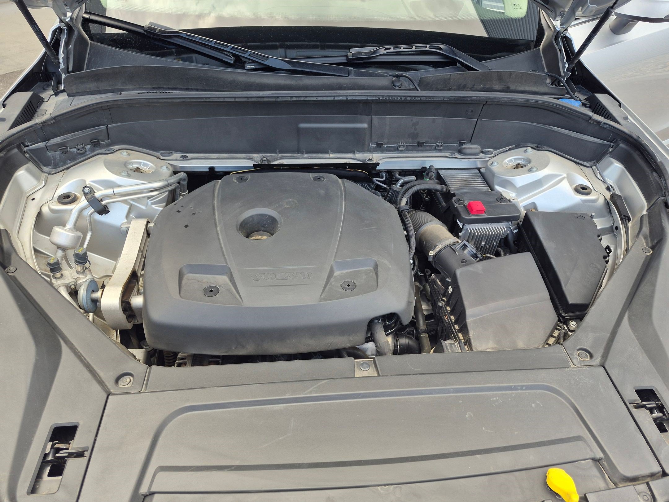 Used 2021 Volvo XC90 T5 Momentum w/ Advanced Package AWD/4WD image 30