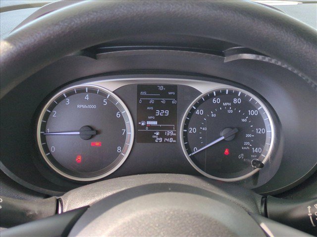 Used 2022 Nissan Versa S FWD image 11