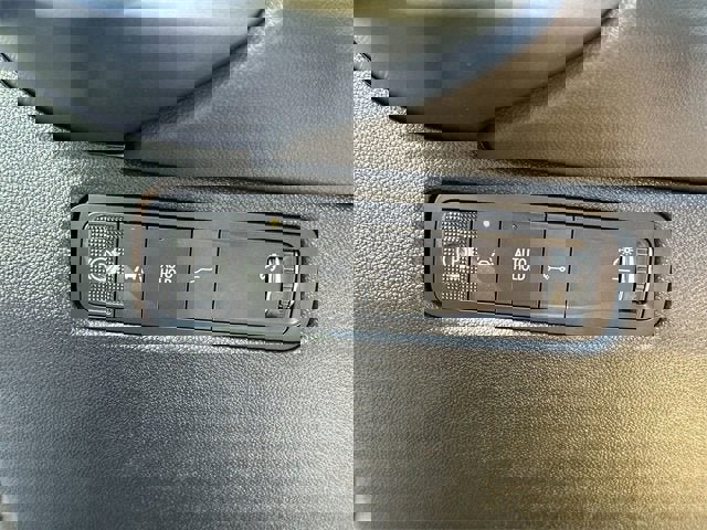 New 2026 Chevrolet Equinox EV LT image 20