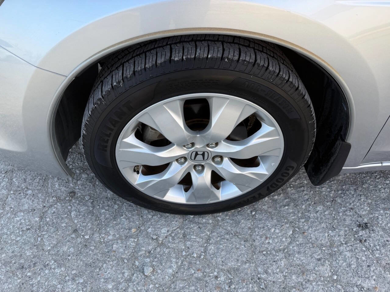 Used 2008 Honda Accord EX image 9