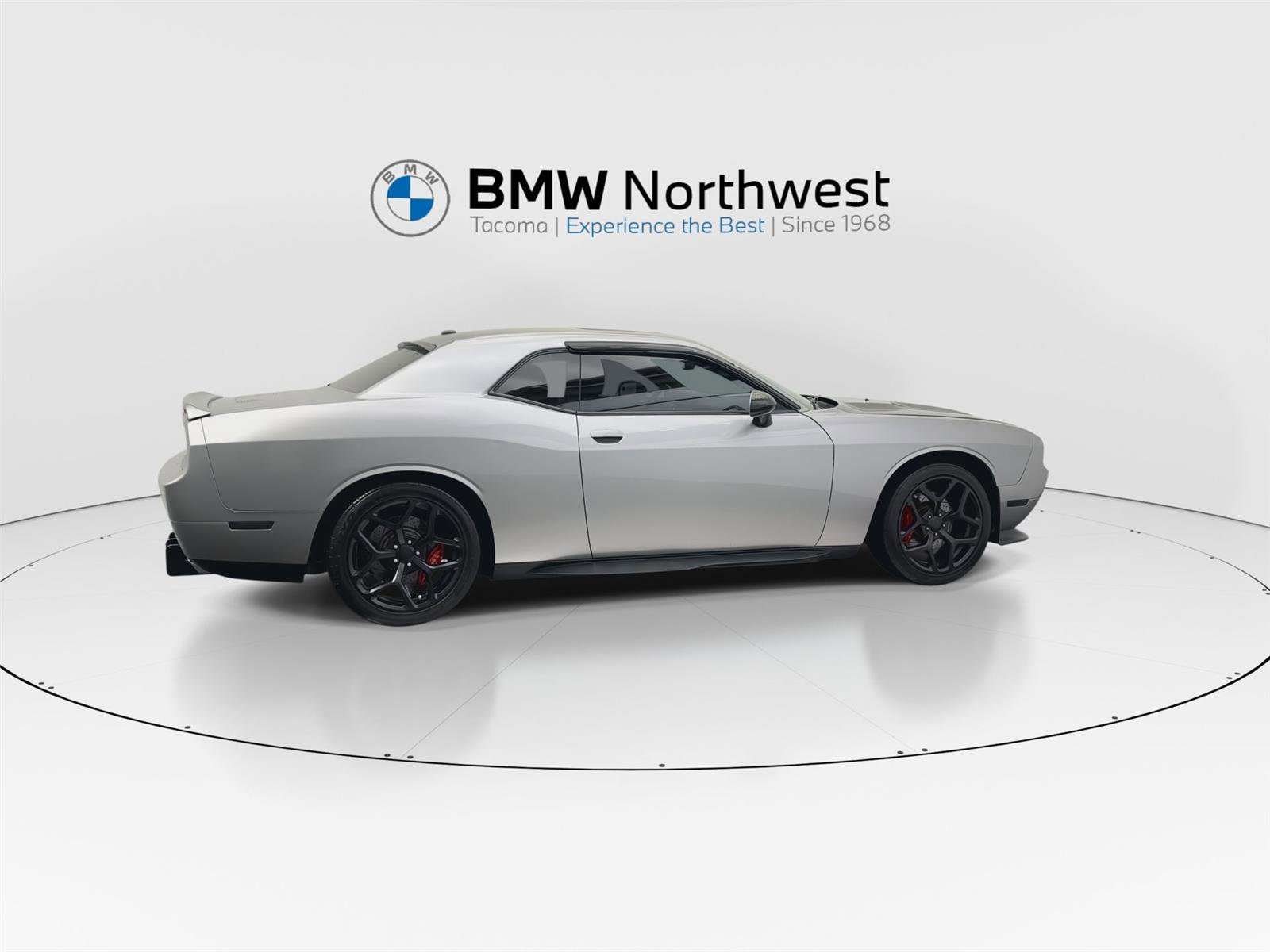 Used 2011 Dodge Challenger SRT8 image 4