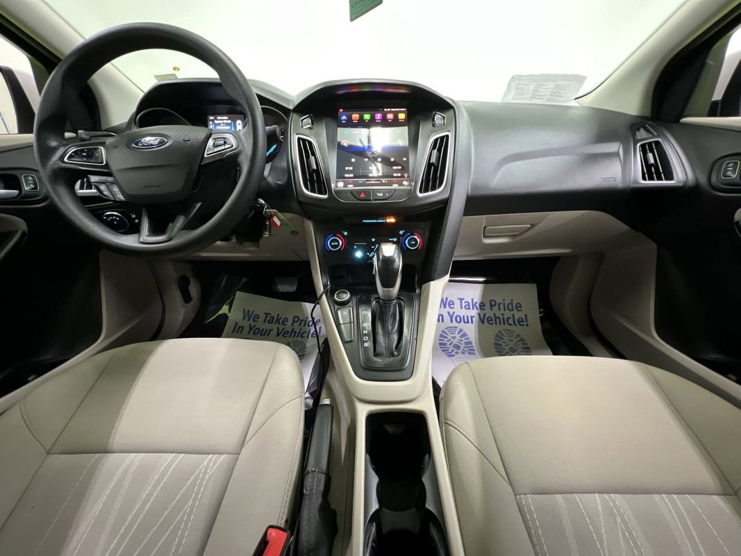 Used 2016 Ford Focus SE image 18