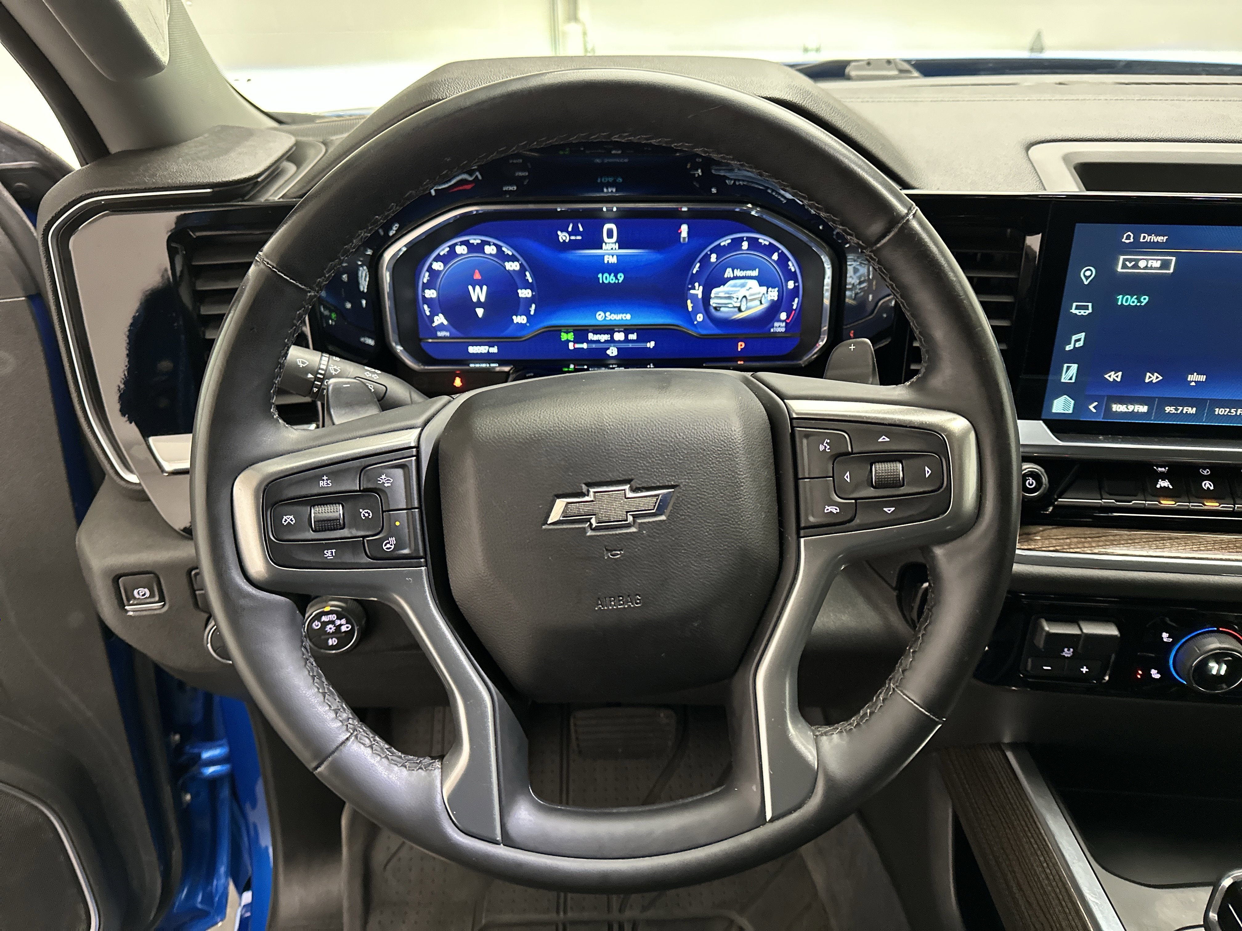 Used 2023 Chevrolet Silverado 1500 RST w/ Rally Edition image 27