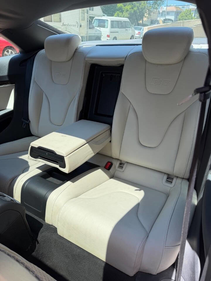 Used 2008 Audi S5 4.2 AWD/4WD image 17