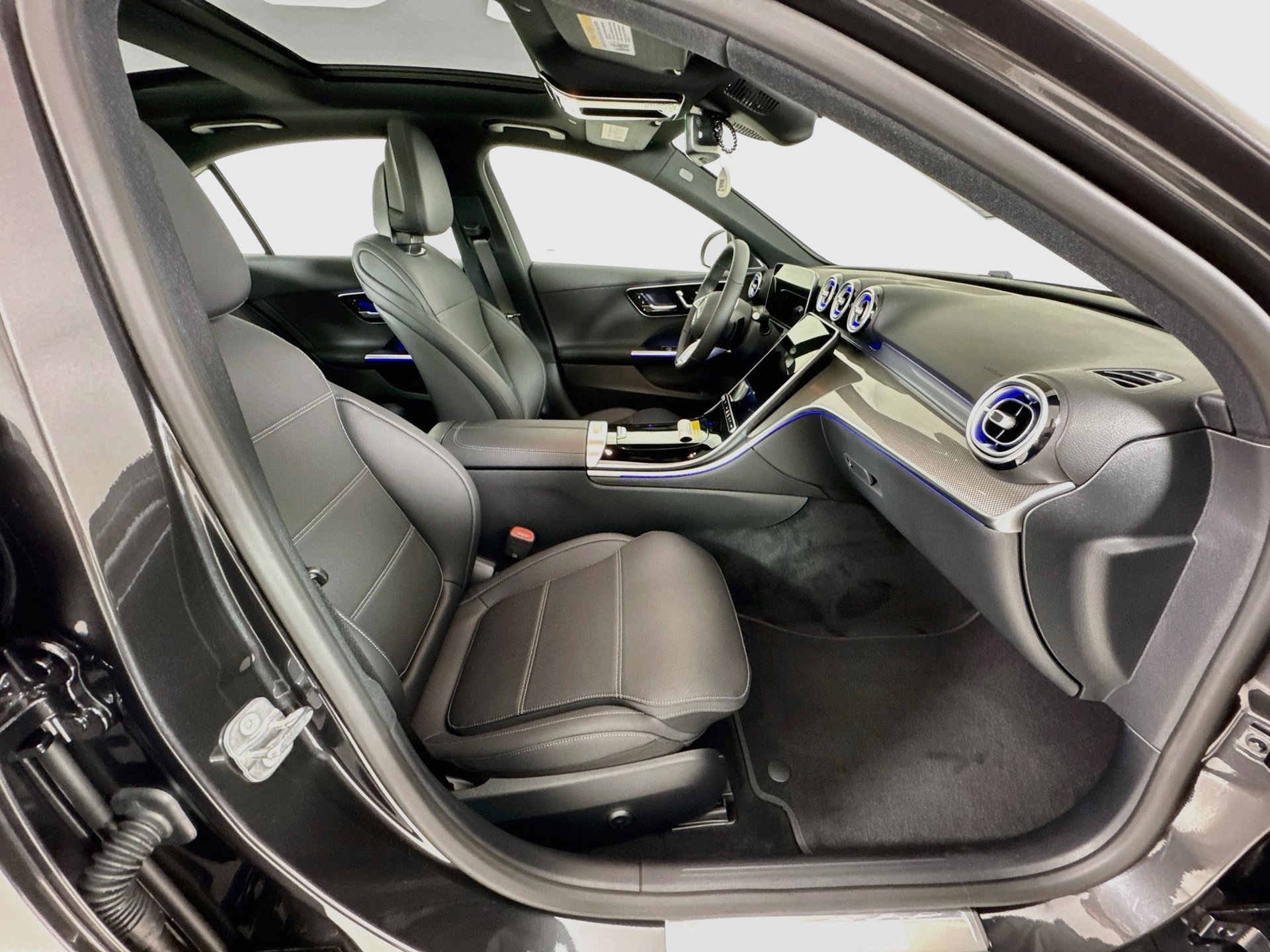 New 2027 Mercedes-Benz C 300 Sedan image 31