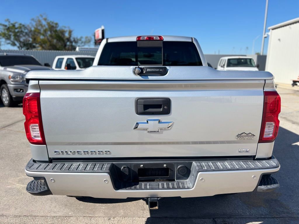 Used 2017 Chevrolet Silverado 1500 LTZ Z71 w/ LTZ Plus Package image 4