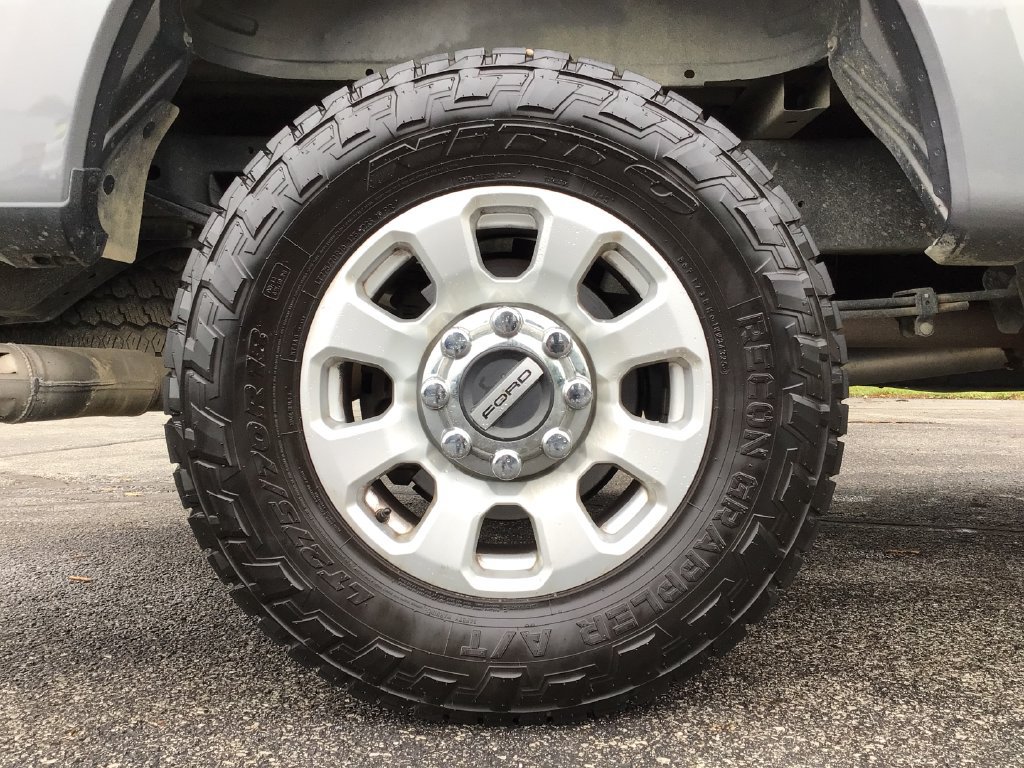 Used 2023 Ford F250 XLT AWD/4WD image 17