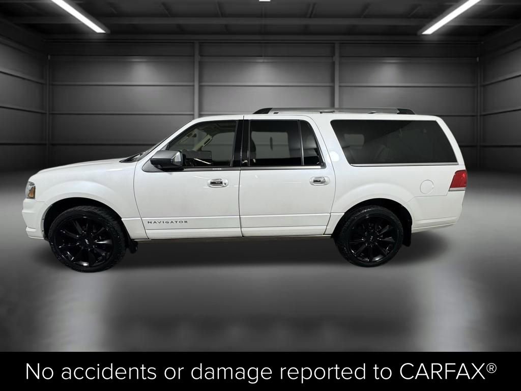 Used 2016 Lincoln Navigator L Reserve AWD/4WD image 3