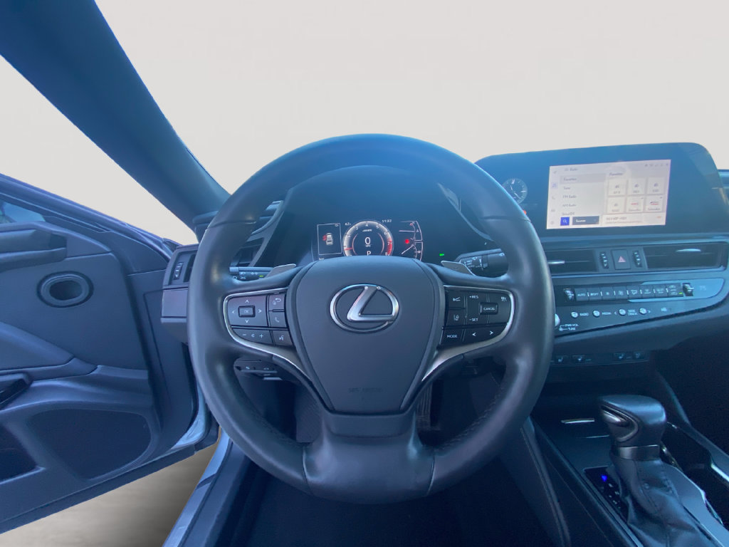 Used 2023 Lexus ES 350 w/ Premium Package FWD image 12