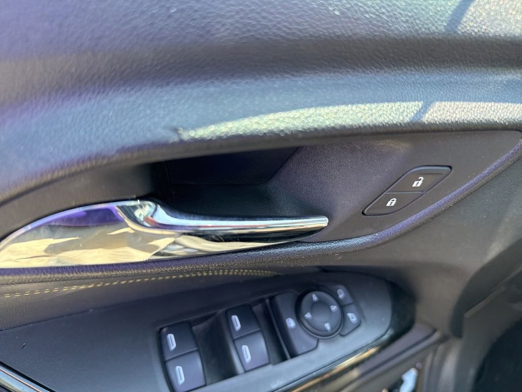 Used 2024 Chevrolet Trax LT w/ Driver Confidence Package image 16