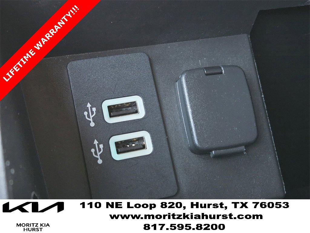 Used 2017 Ford Expedition Limited w/ Equipment Group 301A image 22