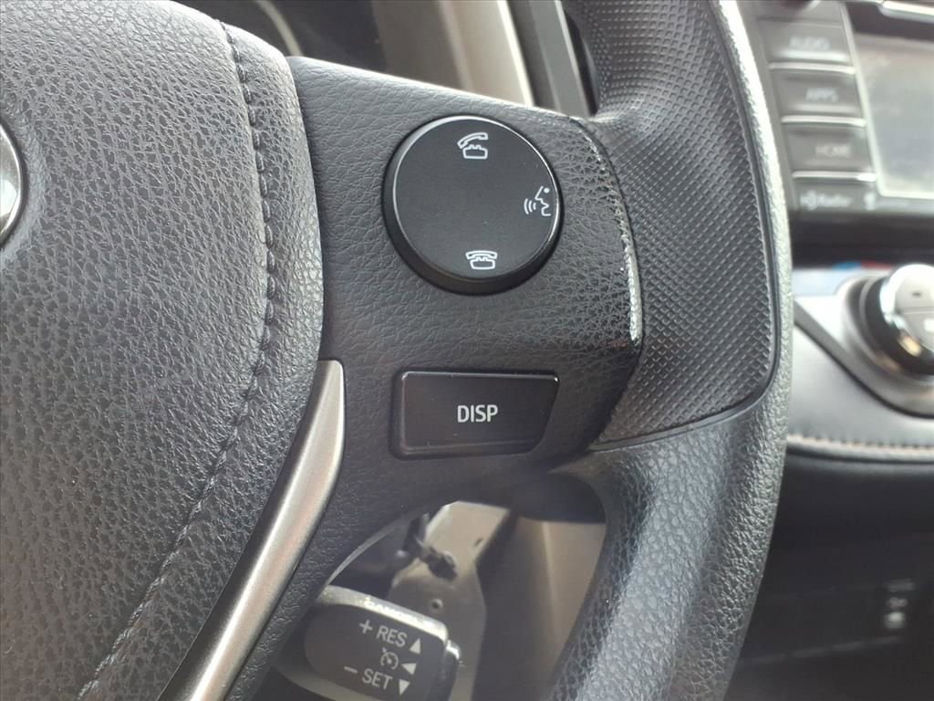 Used 2015 Toyota RAV4 XLE image 19